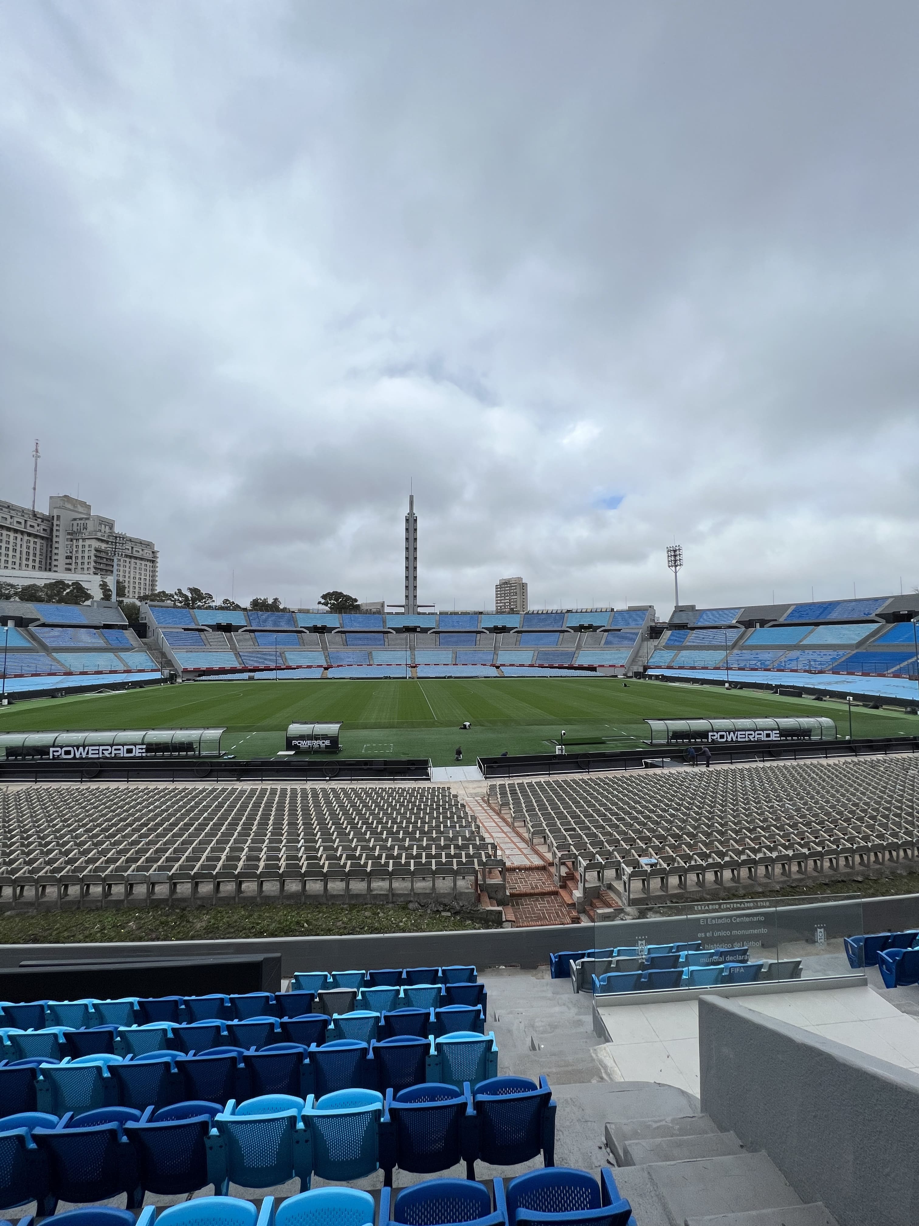 1 - De Passo Fundo a Buenos Aires, pelo Uruguai - De Carro Pelo Mundo